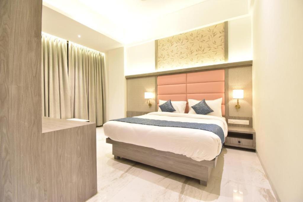 Glitz Hotels La Dahlia - Premium 塞恩 外观 照片