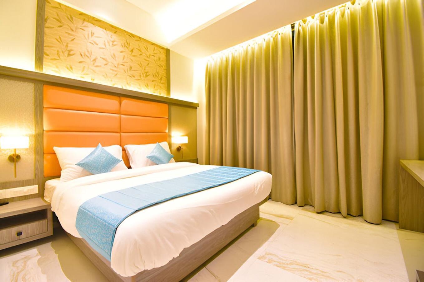Glitz Hotels La Dahlia - Premium 塞恩 外观 照片