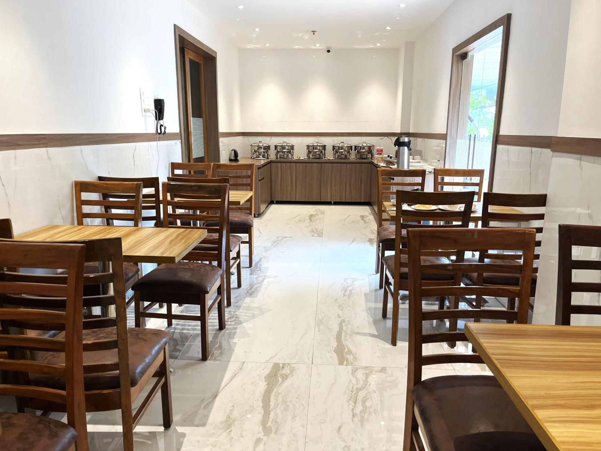 Glitz Hotels La Dahlia - Premium 塞恩 外观 照片